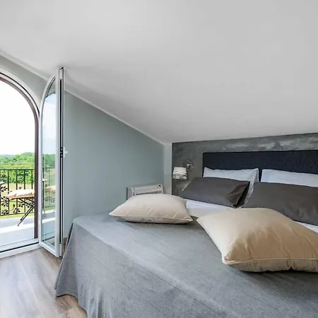Rosewood Villa Šumber