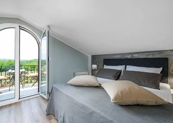 Rosewood Villa Šumber