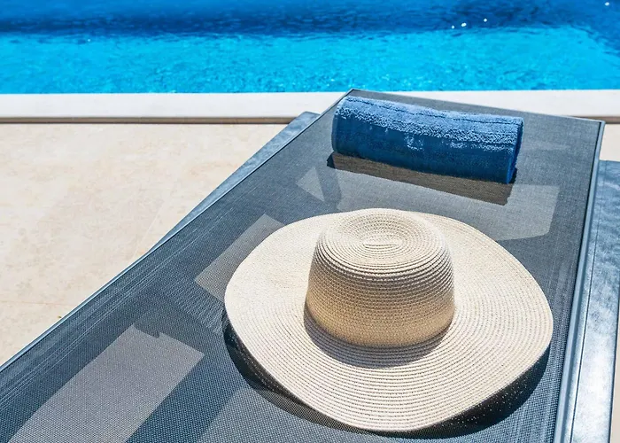 Rosewood Villa Šumber