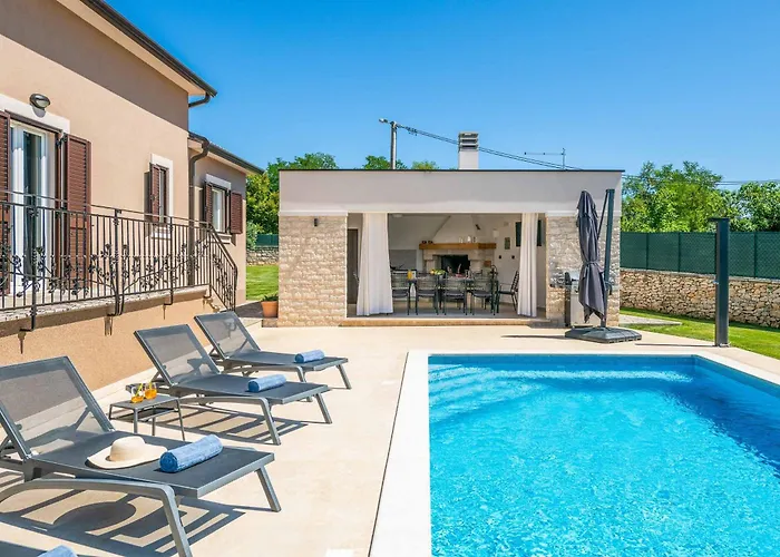 Villa Rosewood Šumber