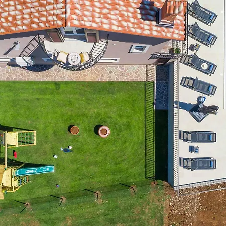 Villa Rosewood Šumber